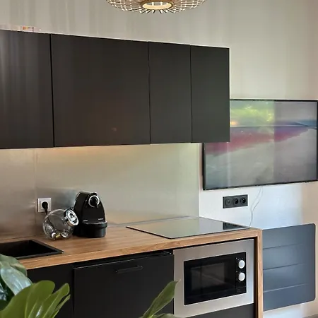Design, Piscine Et Sauna Apartament *