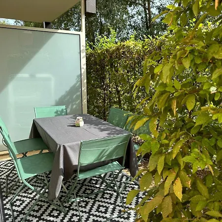 Design, Piscine Et Sauna *
